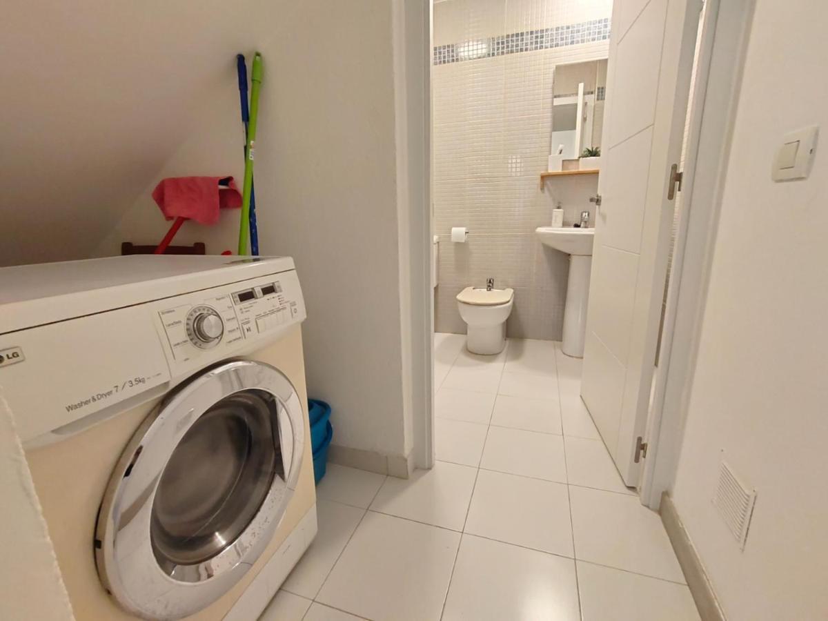 Estupendo Estudio Al Lado De Plaza La Merced Málaga Dış mekan fotoğraf